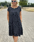 Avanille | round neck summer dress
