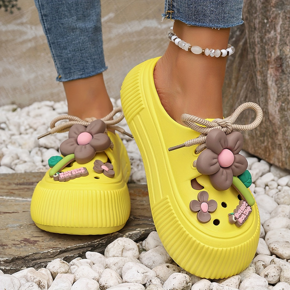 Penelope-Comfortable Floral Decor Platform Clogs
