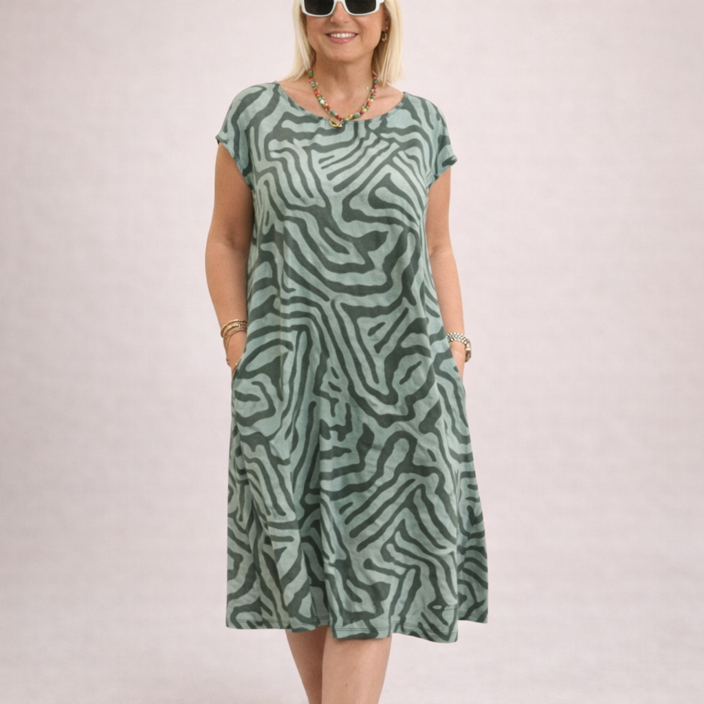 Avanille | round neck summer dress
