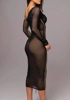 Amelisse - Off-Shoulder Two-Layer Mesh Midi Dress