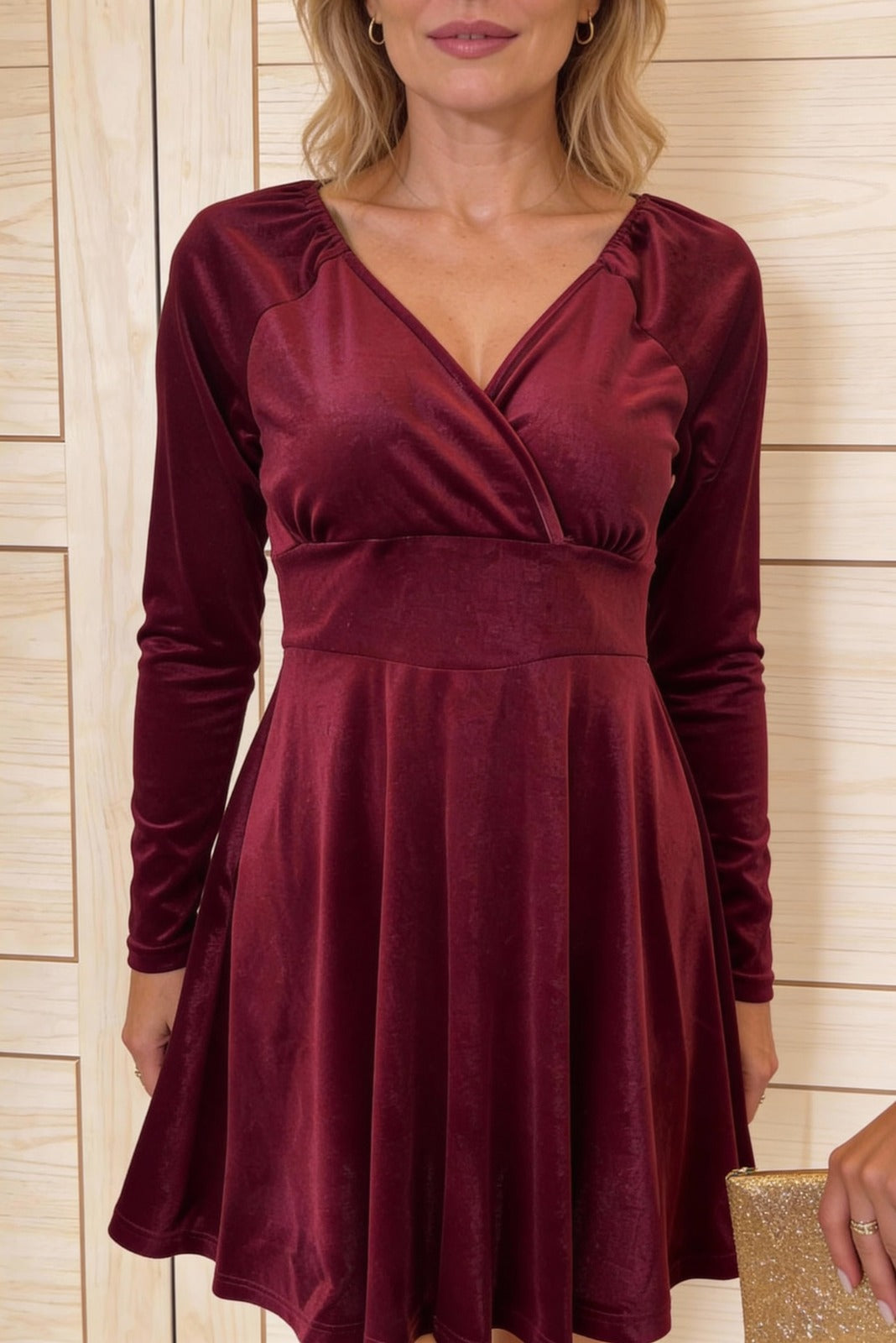 Lillia | Timeless Velvet Dress